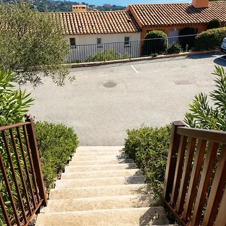 Chez Fleurette - Maison - Vue Exceptionnelle - Piscine Partagee Villa